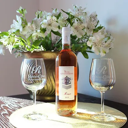 Seven Generations Winery מלון 4*