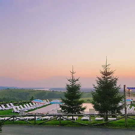 Seven Generations Winery 4* Mechka