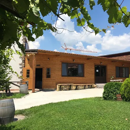 Seven Generations Winery Mechka