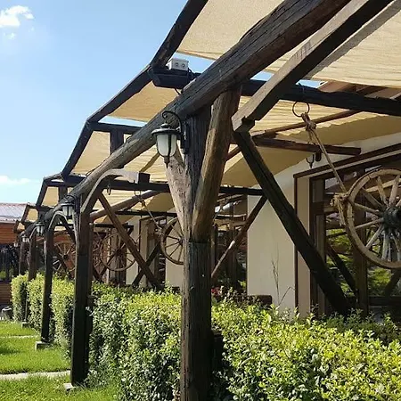 Seven Generations Winery 4* Mechka