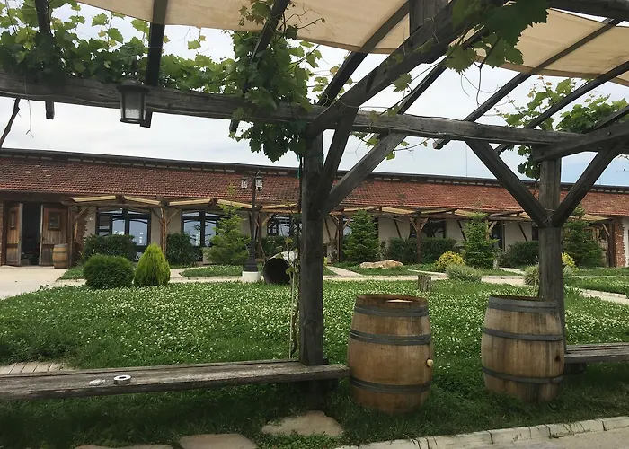 Seven Generations Winery ホテル Mechka